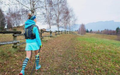 Odzież do nordic walking – Lista 10 niezbędnych elementów